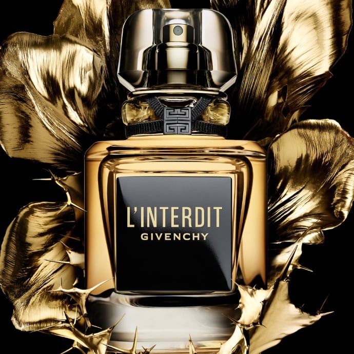 Image of model with YSL MYSLF EDP